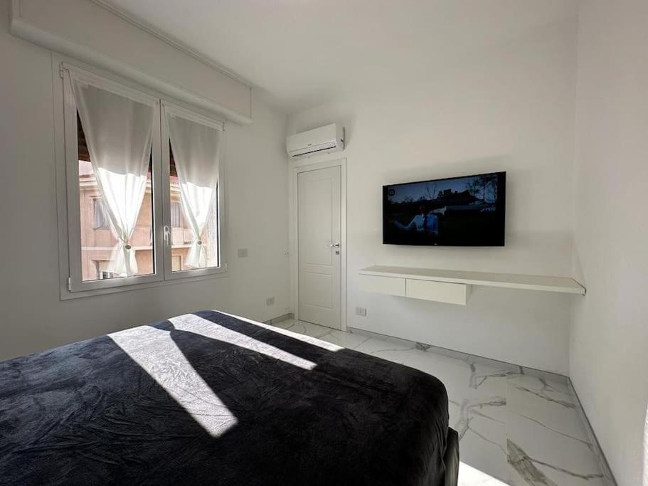 Suite Aurora Luxury In The Center Of Санремо Экстерьер фото